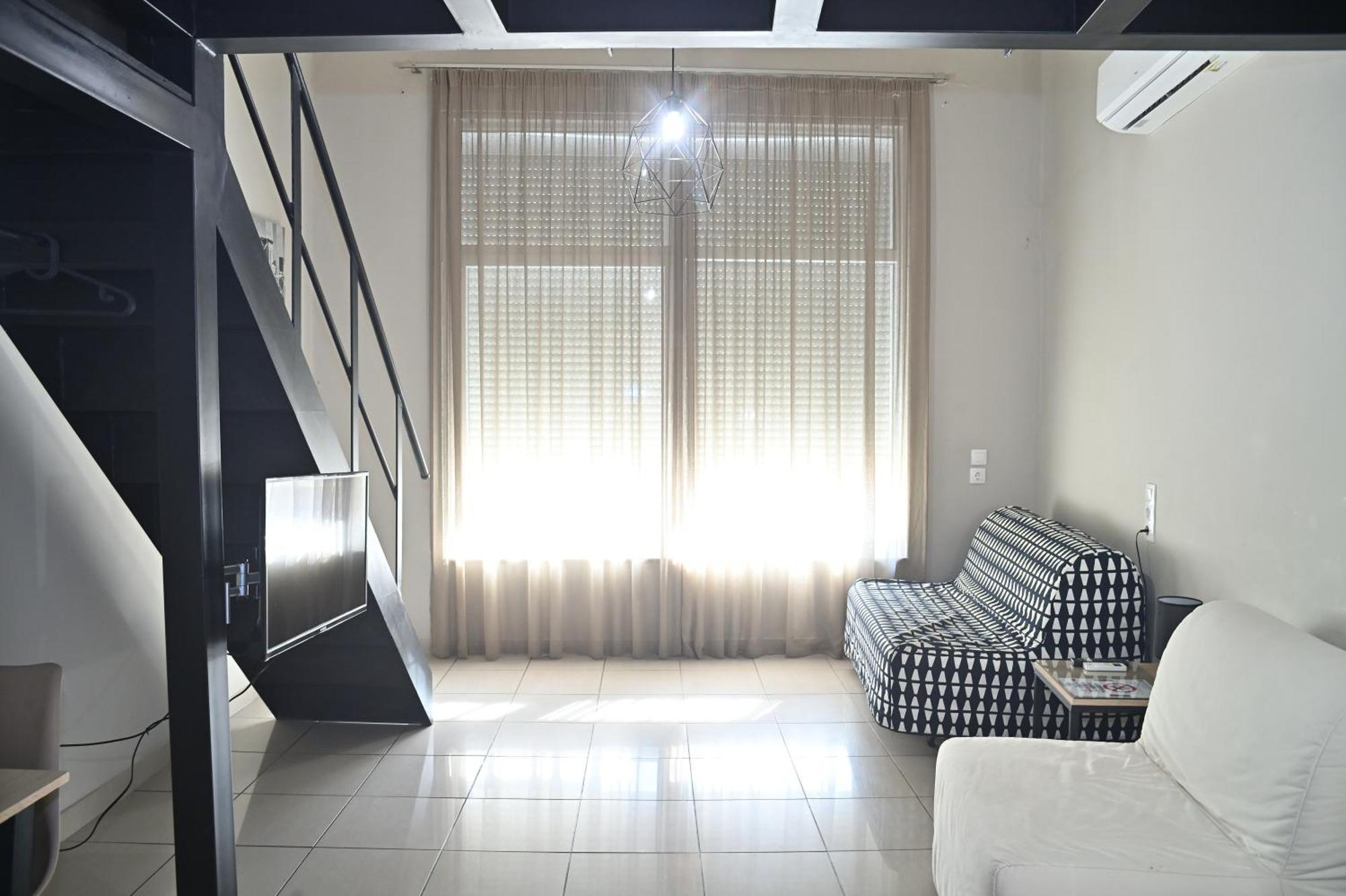 Kentrikon Hotel Chalkida Bagian luar foto